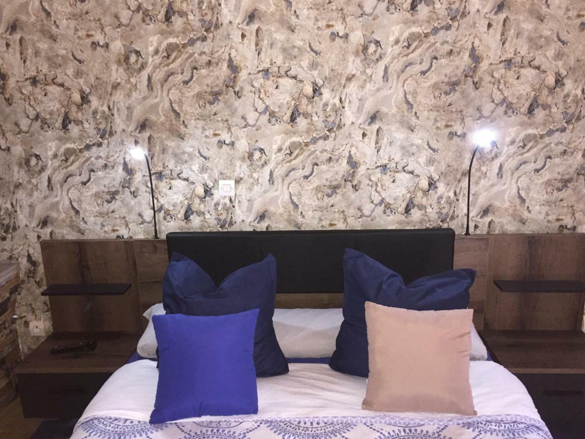 Domaine Jeanne D'Arc Bed & Breakfast Valhuon Dış mekan fotoğraf